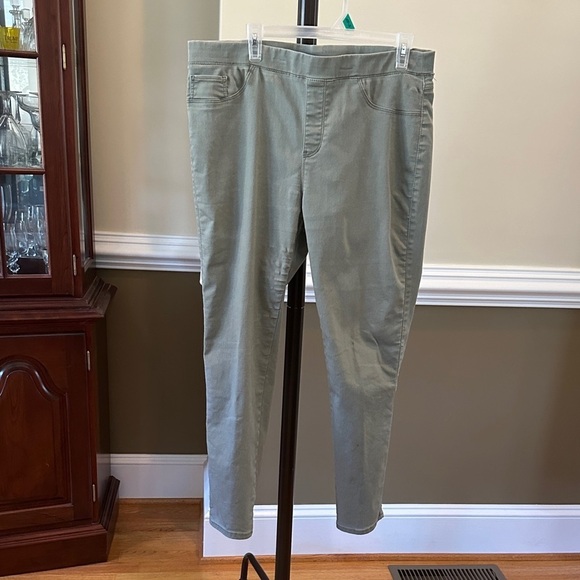_None Pants - Women's Stylish Olive Skinny Pants